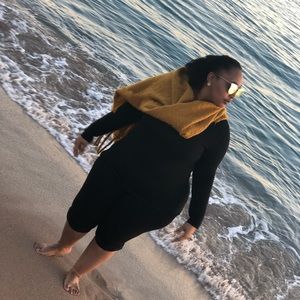 Meet your Posher, The Queen.